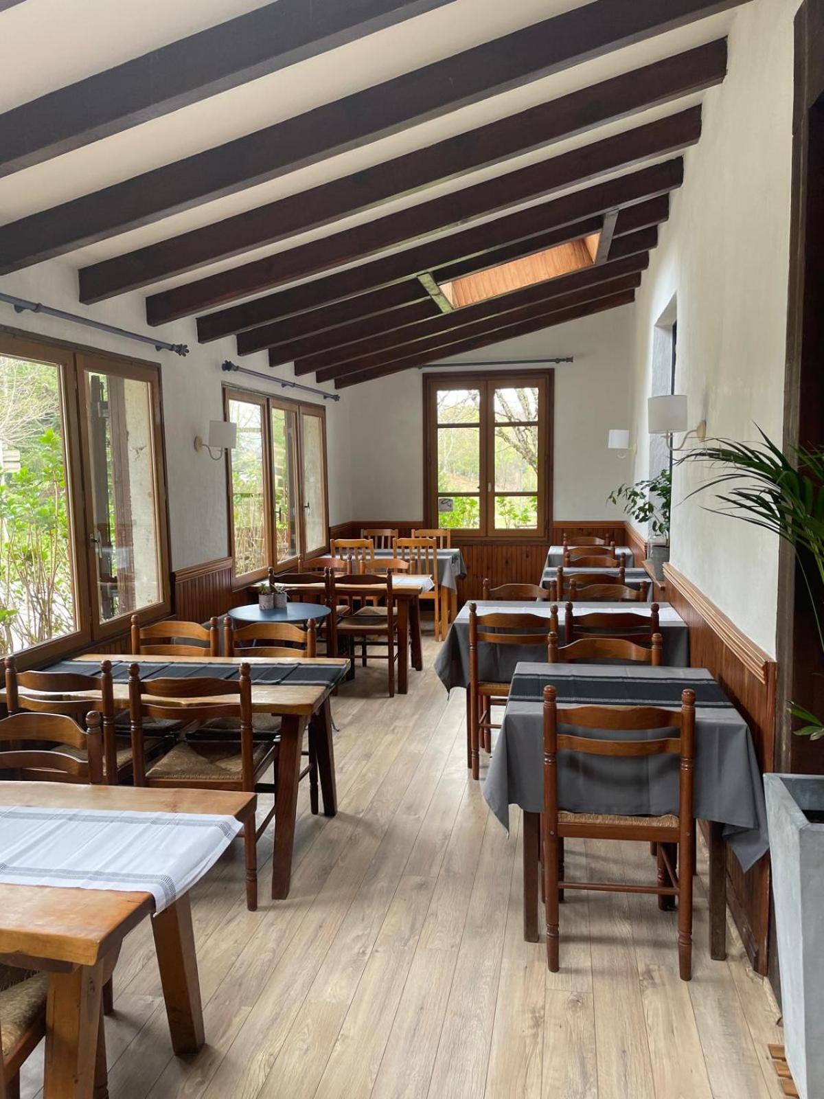 Auberge Les Myrtilles Le Bosc  Exterior foto