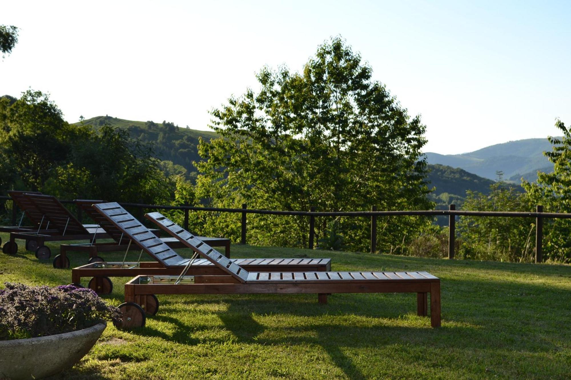 Auberge Les Myrtilles Le Bosc  Exterior foto