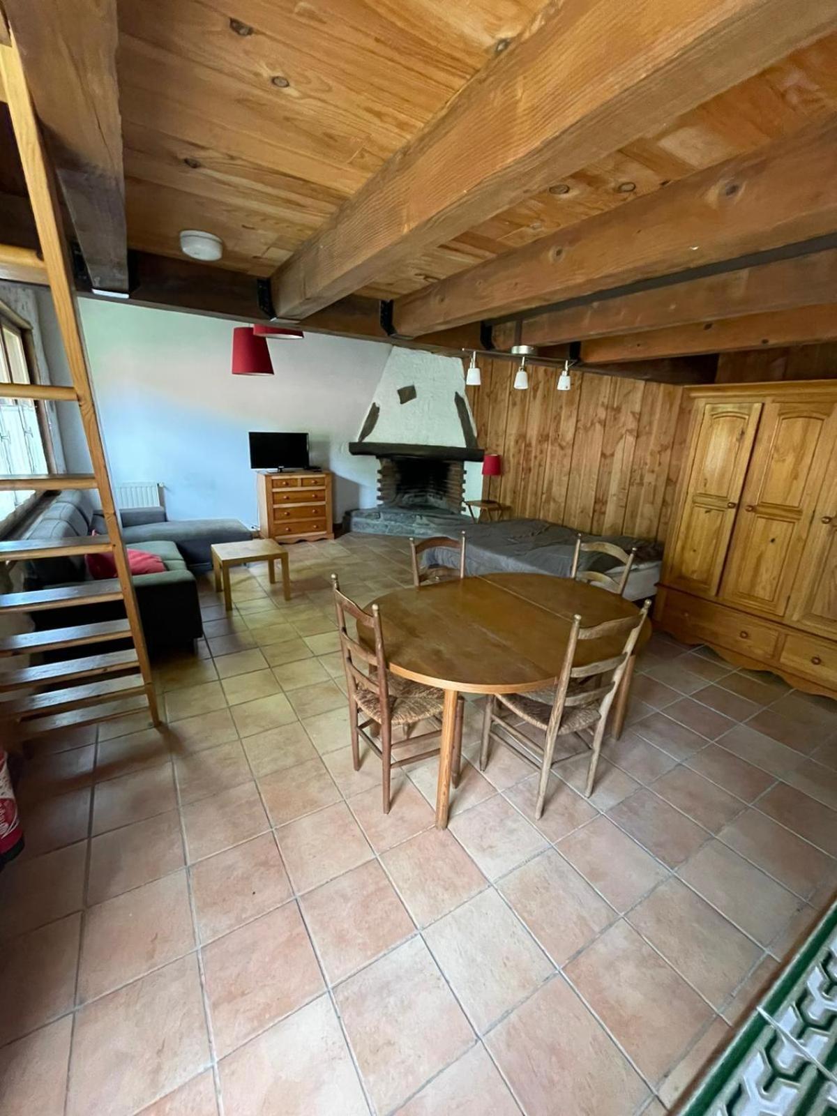 Auberge Les Myrtilles Le Bosc  Exterior foto
